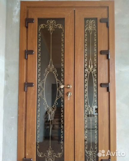 Алюминиевые двери