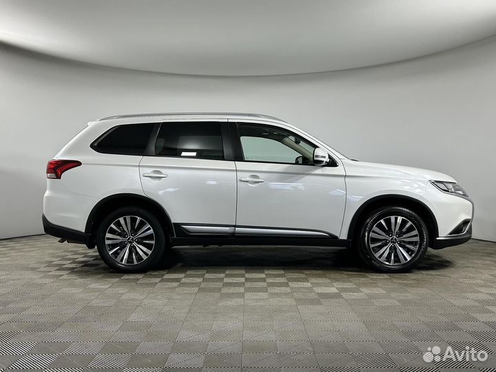 Mitsubishi Outlander 2.0 CVT, 2020, 73 000 км