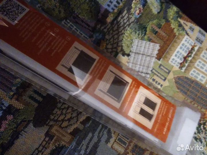 Штора рулонная бежевая Legrand новая в упаковке