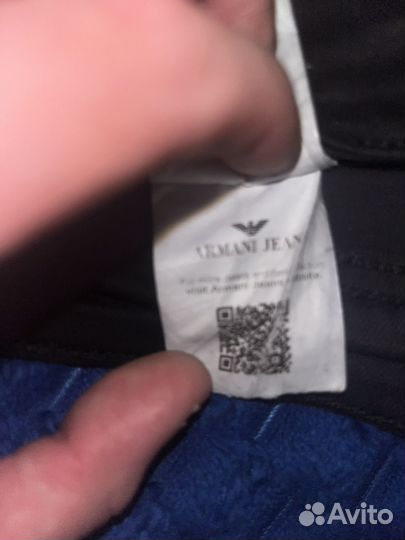 Джинсы armani