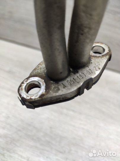 Трубка подачи масла в турбину Mercedes E-Class