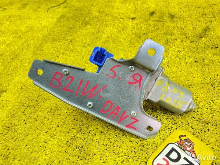Моторчик заднего дворника задний Nissan Daiz B21W 145369
