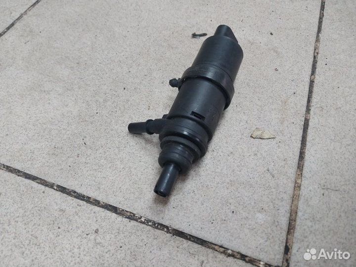 Насос омывателя фар Jeep Grand Cherokee WK2 3.0