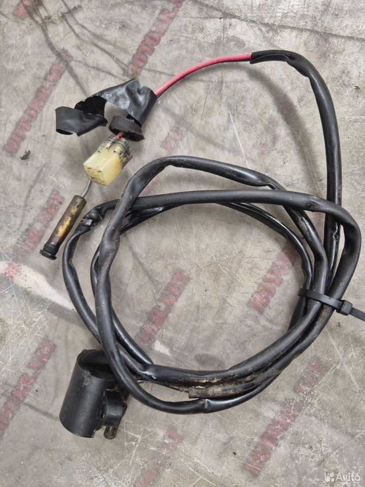 Yamaha 250 06-08 датчик трима