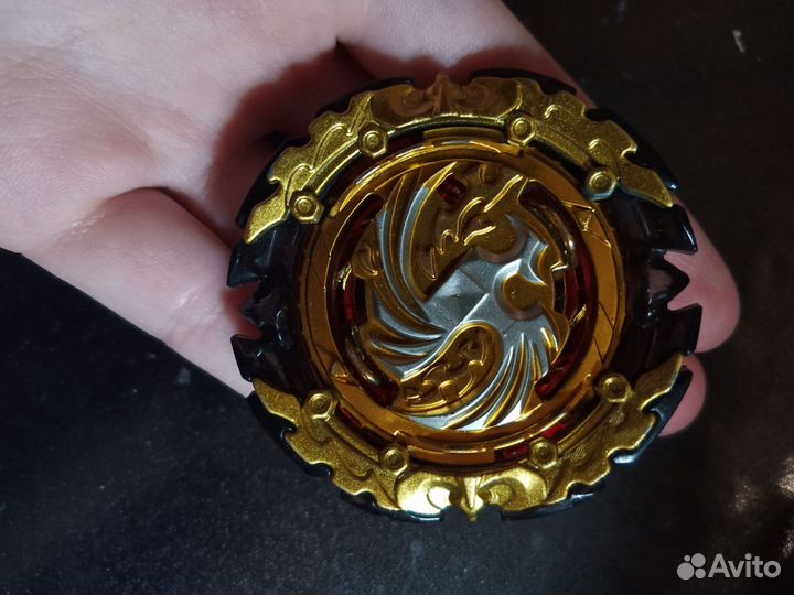 Волчки бейблейд