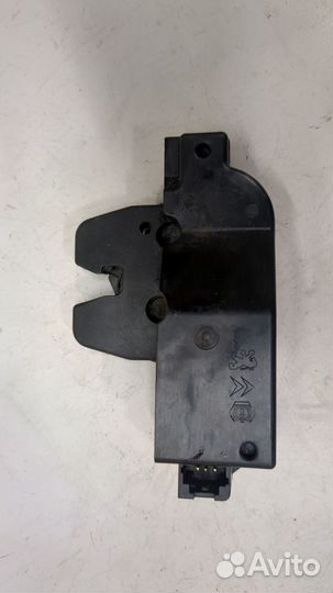 Замок багажника Peugeot 206, 2004