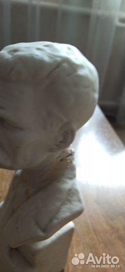 Бюст Горького