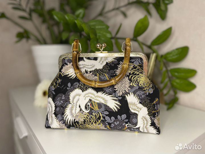 Сумка женская винтажная новая через плечо