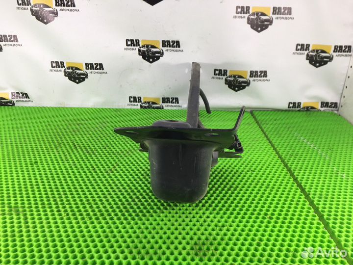 Рычаг подвески задний продольный левый L