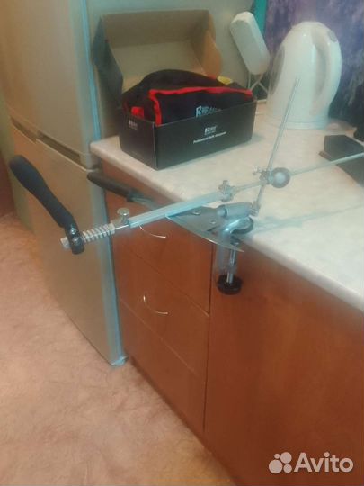 Точилка для ножей и ножниц