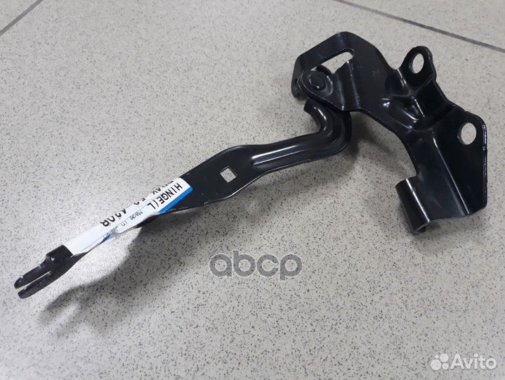 Петля капота L mazda BP4K-52-420B BP4K-52-420B