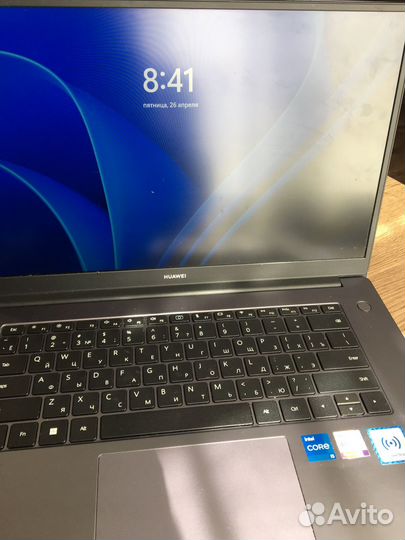 Ноутбук huawei BoDE- WFH9