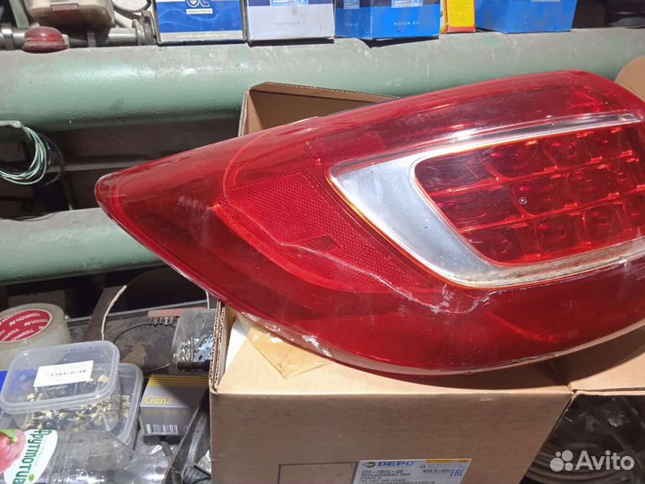 Фонарь задний левый KIA Sportage 10