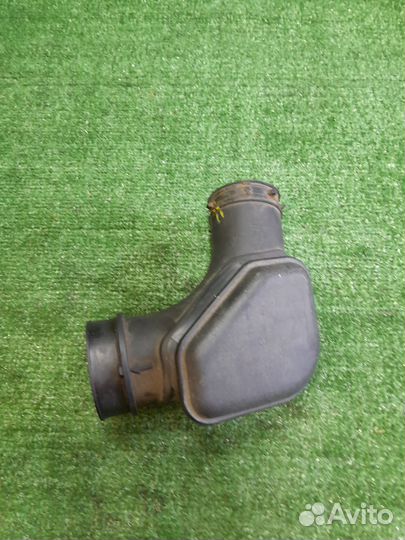 Патрубок воздушного фильтра хендай ix35