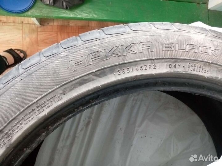 Nokian Tyres Hakka Black SUV 265/45 R21 104