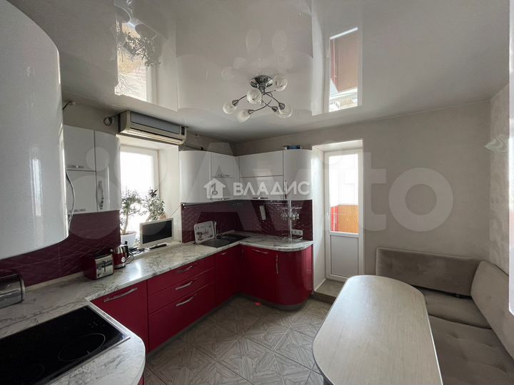 3-к. квартира, 65 м², 4/14 эт.