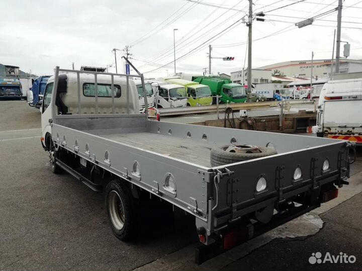 Hino 300 (Dutro), 2010