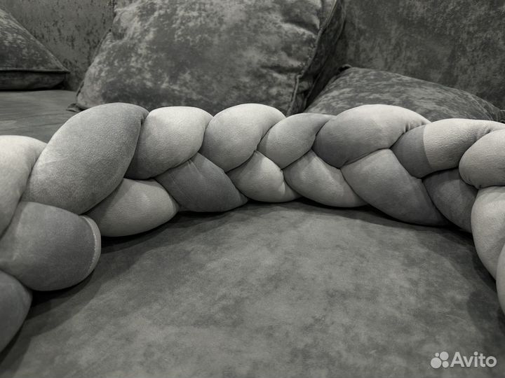 Бортик для кроватки