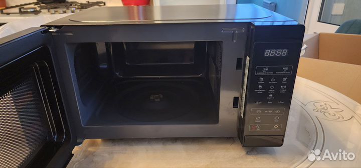 Микроволновая печь lg новая