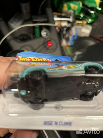 Rise 'N Climb Hot Wheels