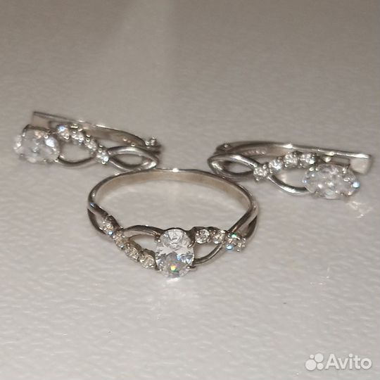 Серьги и кольцо серебро 925