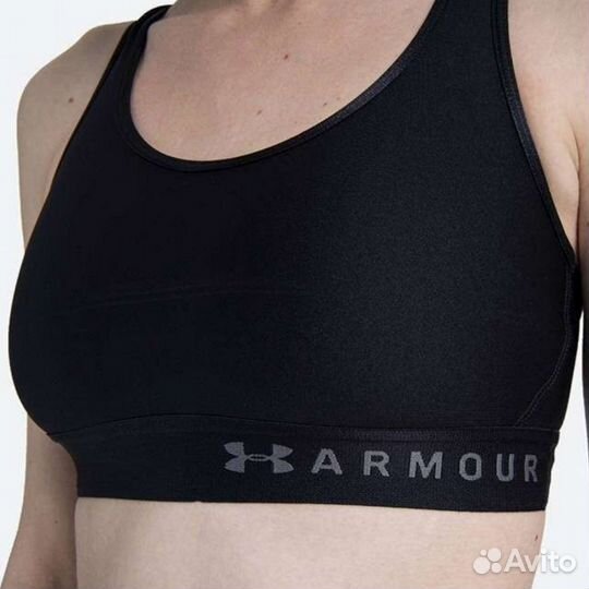 Топ Armour Mid Keyhole Bra S и Майка Nike dri -fit