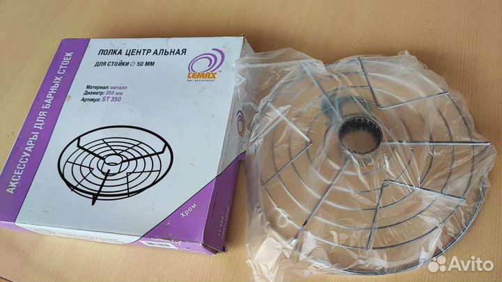 Для барной стойки полки