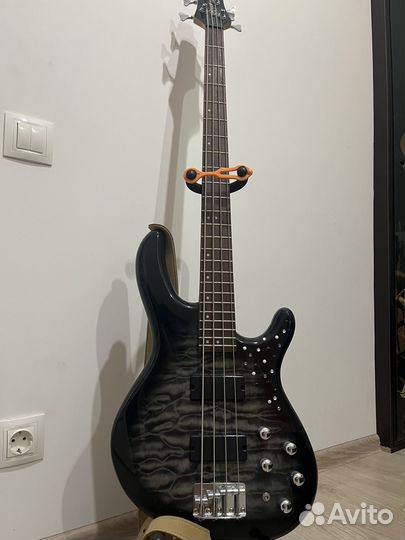 Бас гитара cort 4 струны, комбоусилитель