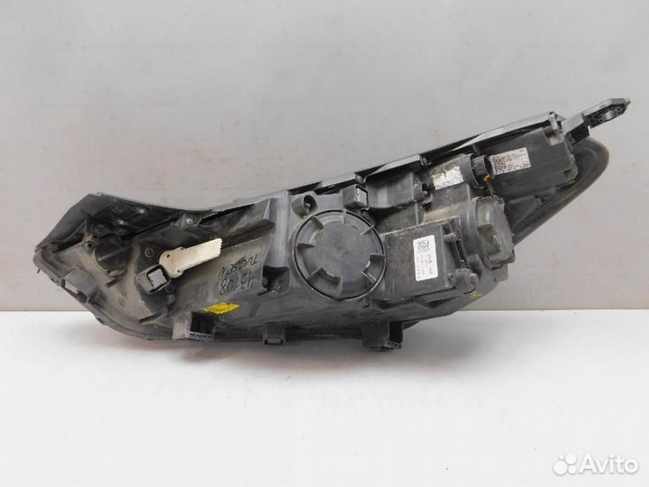 Фара правая Hyundai Tucson