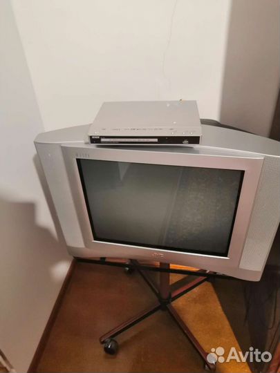 Телевизор JVC