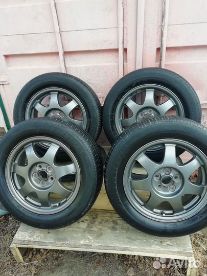 Bridgestone B250 195/65 R16