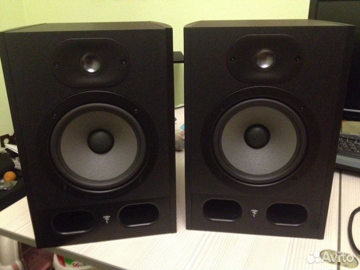 Пара студийных мониторов Focal Alpha 65