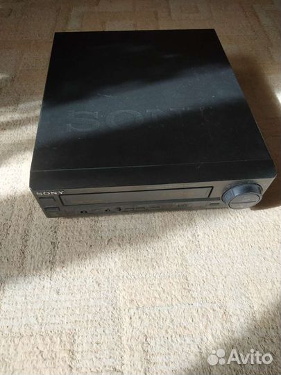 Видеомагнитофон sony