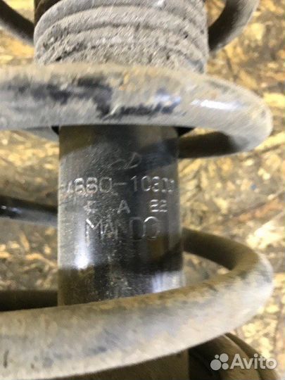 Амортизатор передний правый Hyundai Getz