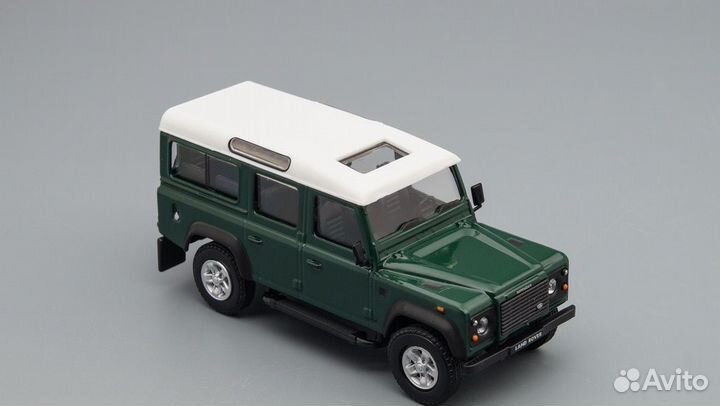 1:43 Масштабная модель land rover Defender Generation 1, dark green