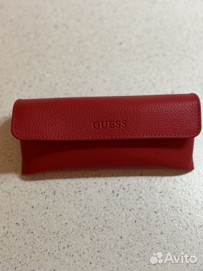 Солнцезащитные очки женские guess