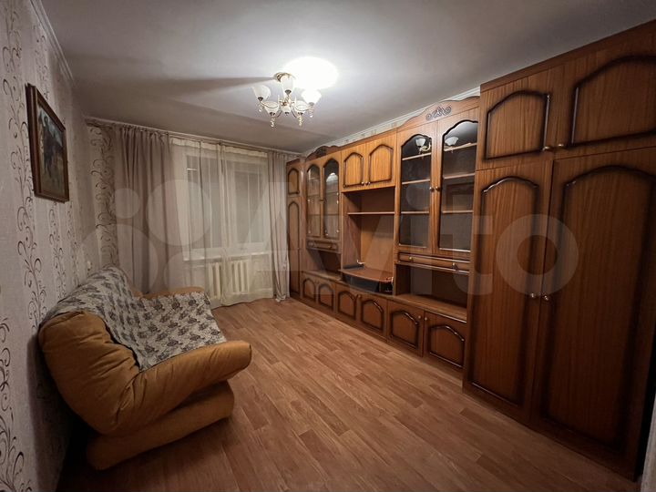 2-к. квартира, 42 м², 2/9 эт.