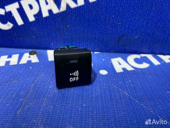 Кнопка парктроника Citroen C4 купе NFU 2005