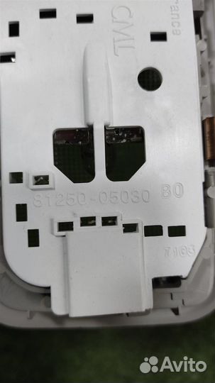 Плафон салона задний Toyota Verso R2 2017