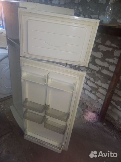 Холодильник