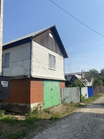 Дача 105 м² на участке 4 сот.