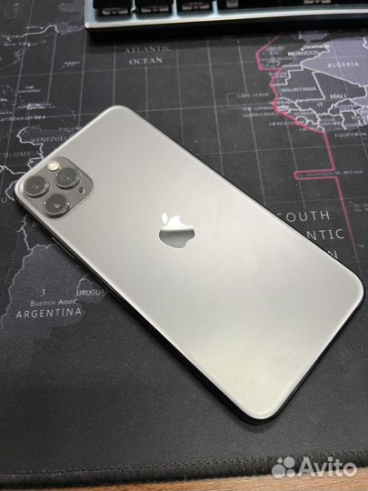 iPhone 11 Pro Max, 64 ГБ