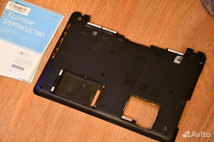 Ноутбук sony vaio SVF-1521D1RB на запчасти