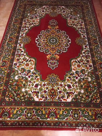 Ковер шерстяной 2 на 3 бу