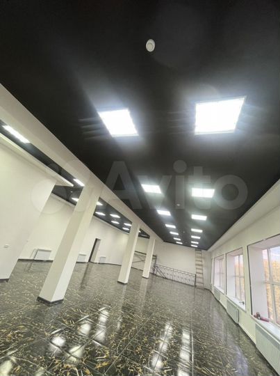 Торговая площадь, 180 м²