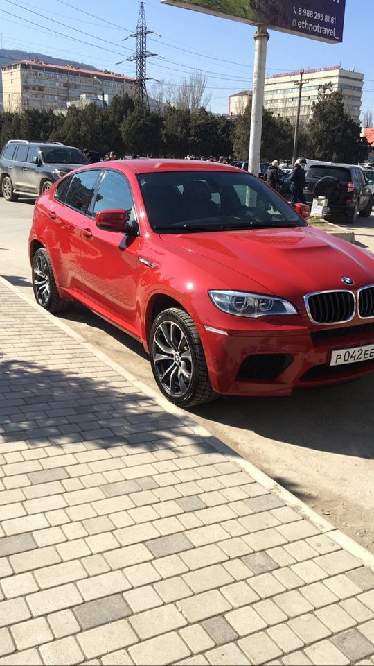 BMW X6 M: фото владельца