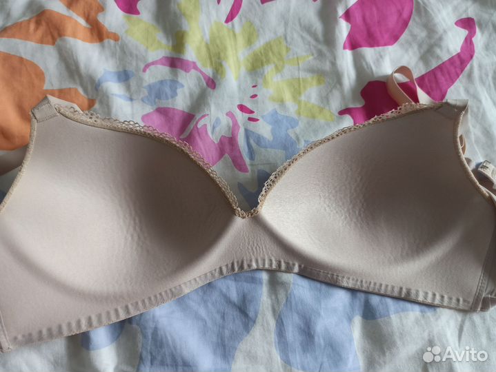 Бюстгальтер Uniglo 75/80 CDE