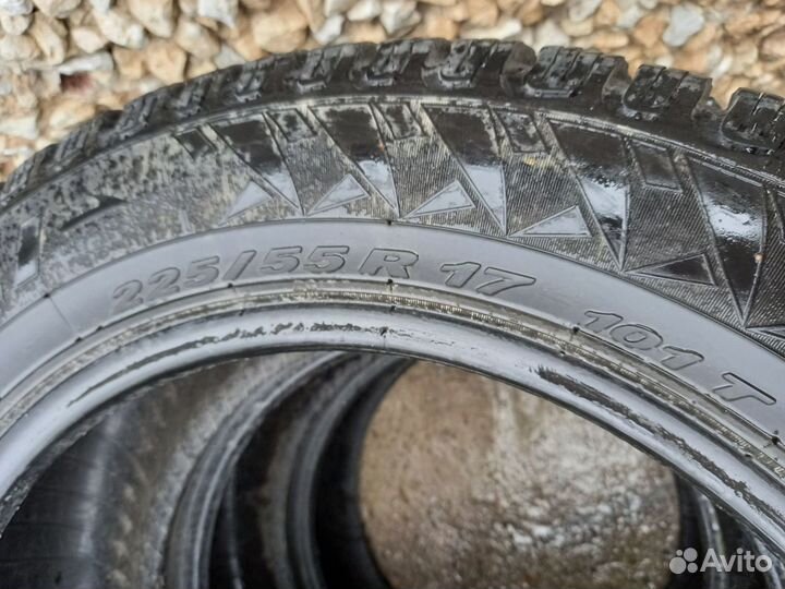 Pirelli Winter Carving Edge 225/55 R17