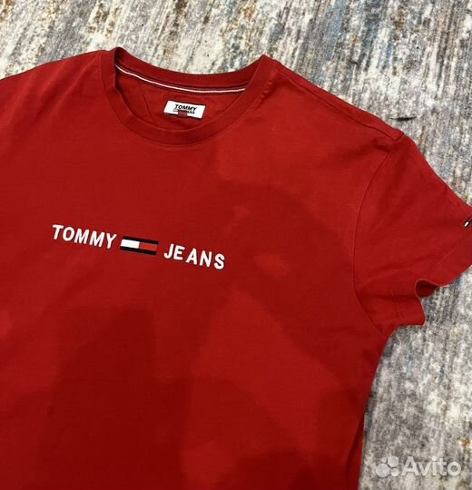 Футболка tommy jeans