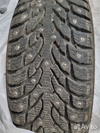 Nokian Tyres Hakkapeliitta 9 SUV 225/65 R17